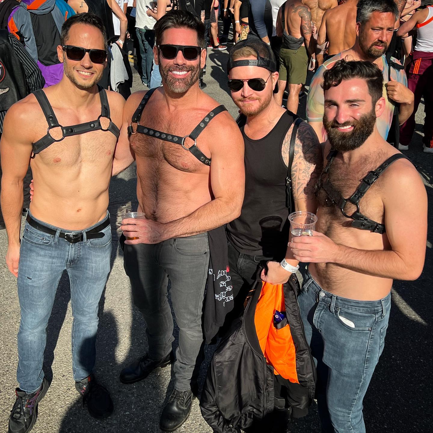 Festivalis off sunset