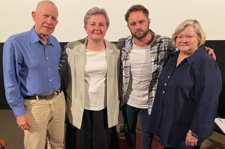 Nuotraukoje Judy ir Dennis Shepard, Rasa Račienė ir Dominyjas Vaitiekūnas