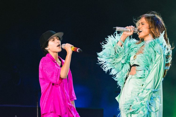 Jennifer Lopez ir Emme // Nuotr. iš @JLo Twitter paskyros
