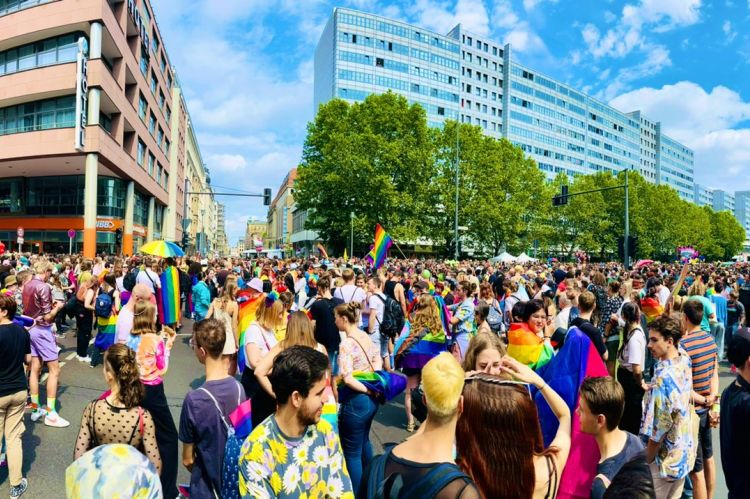 Berlyno Pride 2022 // Nuotr. iš @ArmandsOnzuls