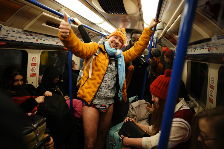 Aaron Chown/PA)
