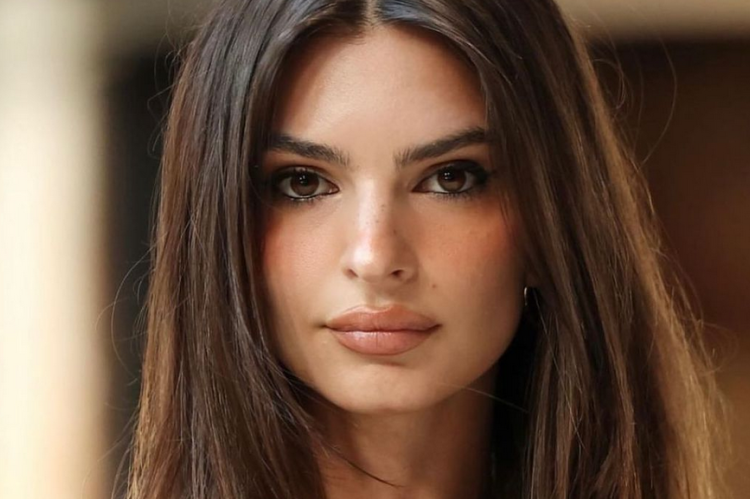 Emily Ratajkowski // Nuotr. iš Instagram